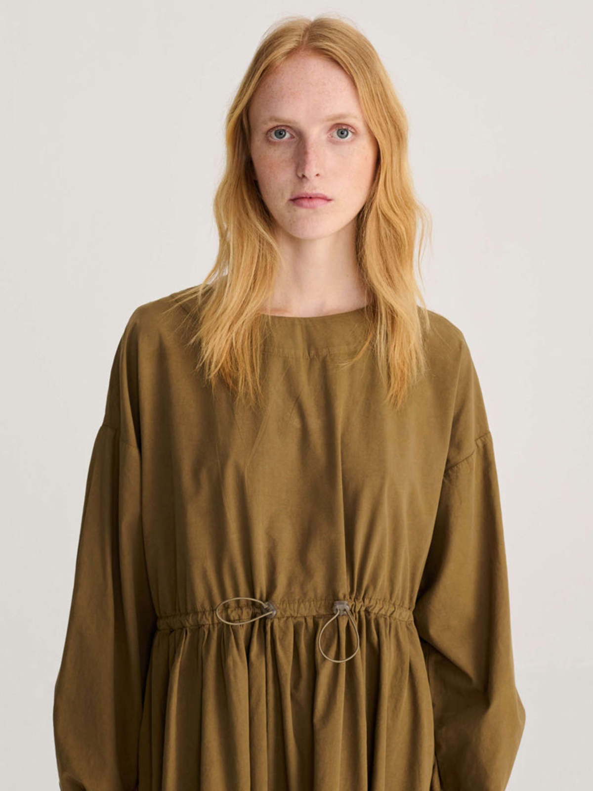 Poplin Jersey Dress in Khaki