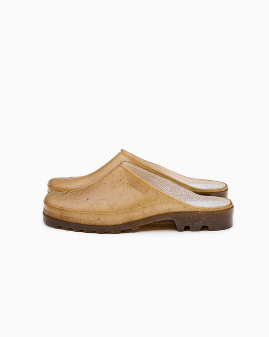 Plasticana Opana clog detail