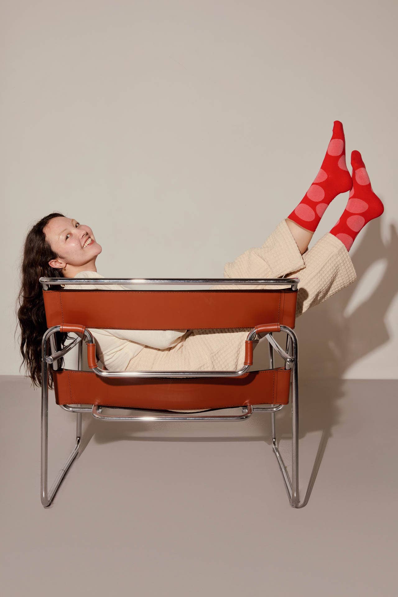 Sutro Bold Dot Crew Socks in Poppy