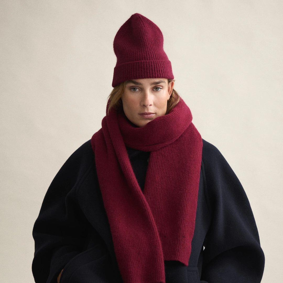 Long Scarf in Wine