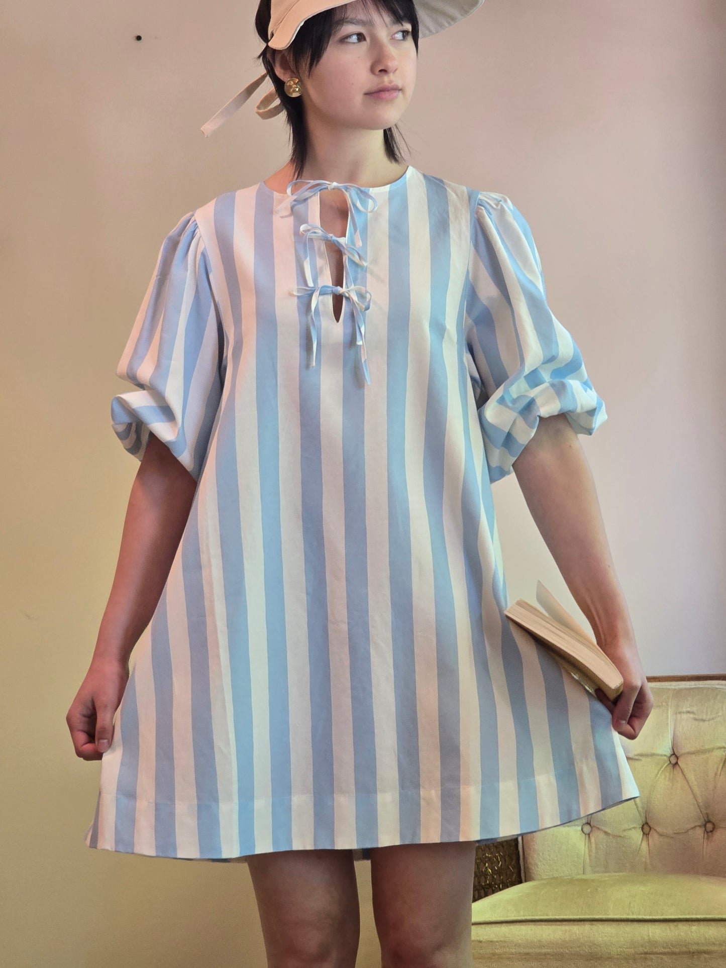 Wide Stripes Puff Sleeves Dress