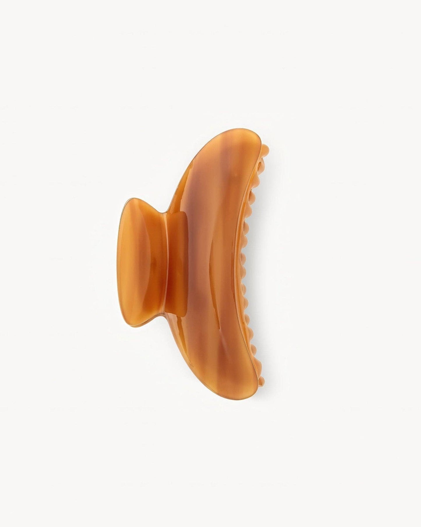 Grande Heirloom Claw in Cognac