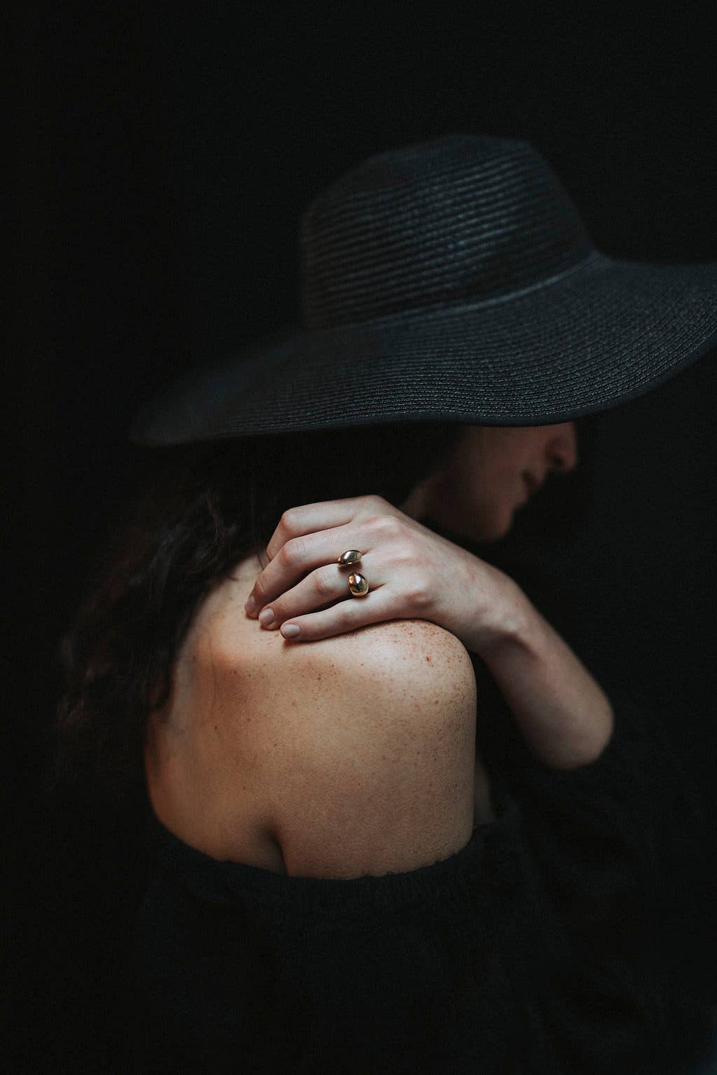 Ora  Ring