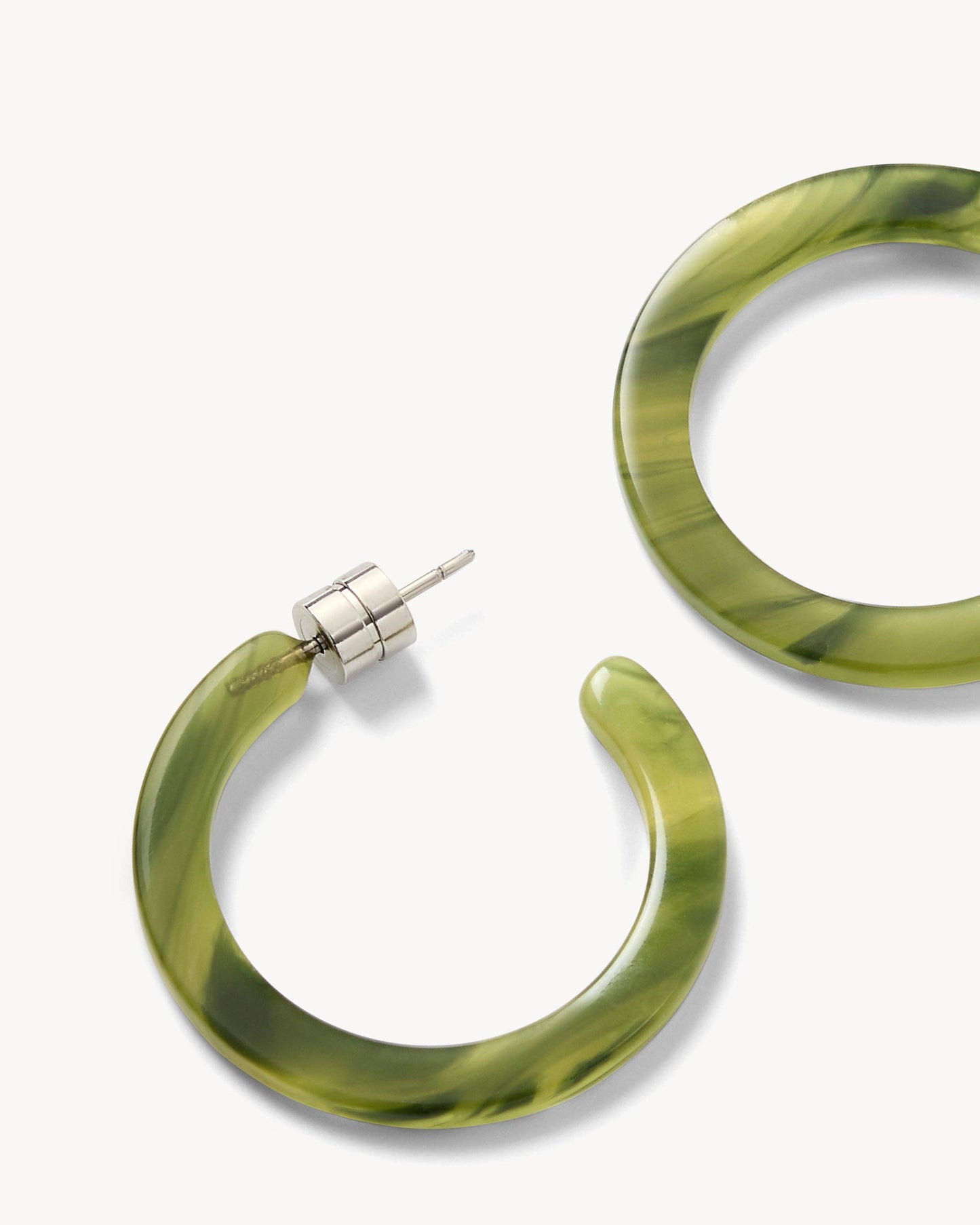 Mini Hoops in Algae
