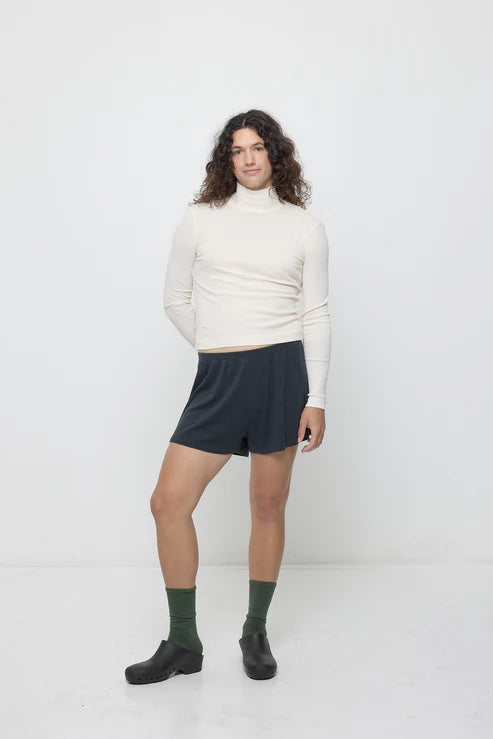 Rib Shorts in Slate