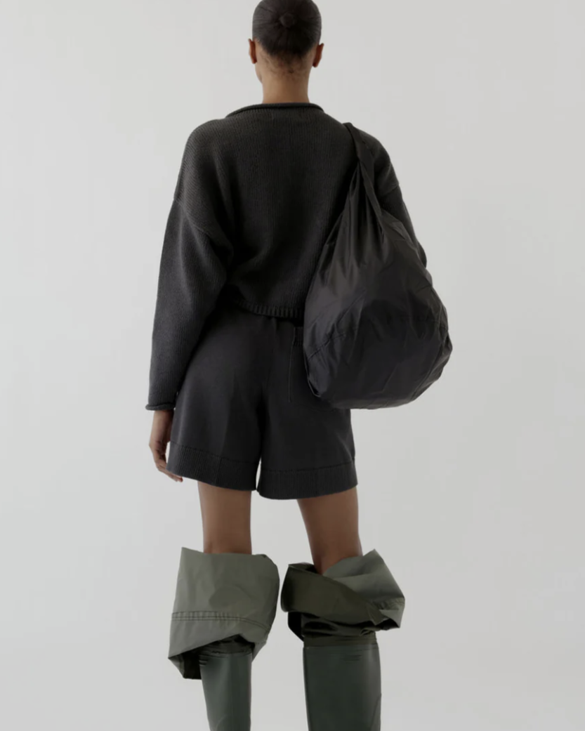 Rae Knitted Cotton Shorts in Washed Black
