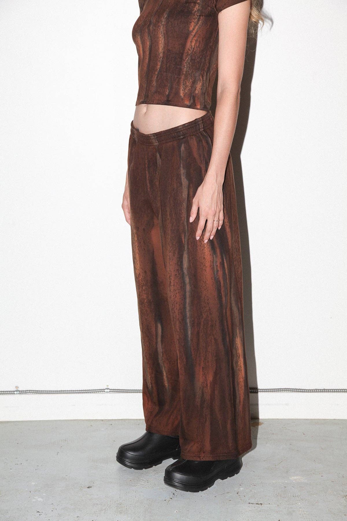 Mineral Dye Sweatpant in Mud