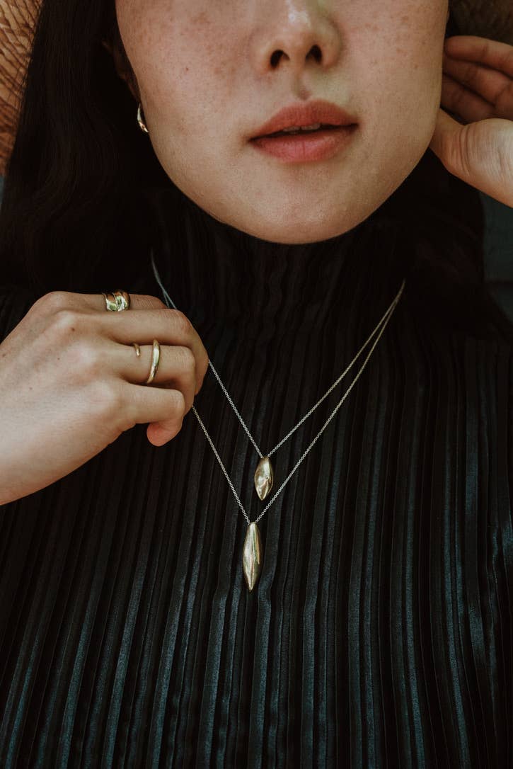 Ligne Necklace
